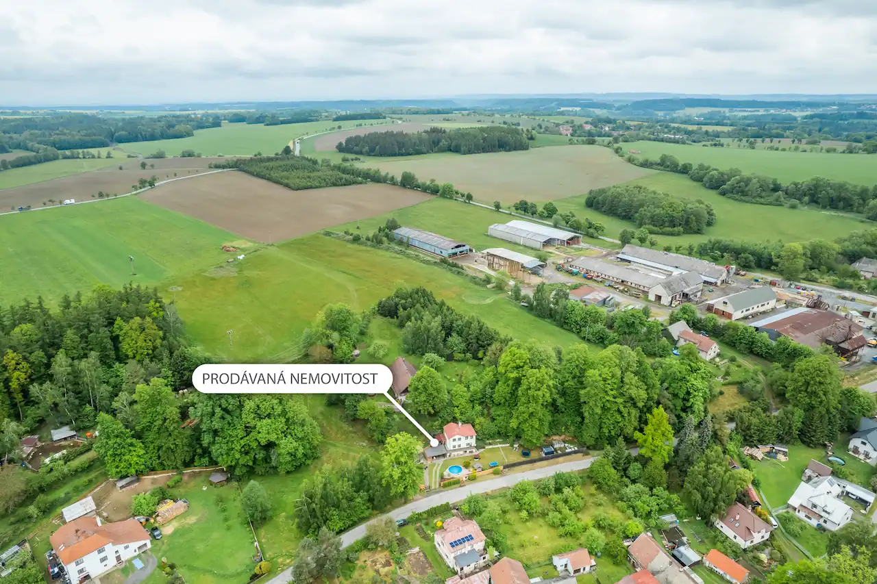 Třípodlažní rodinný dům